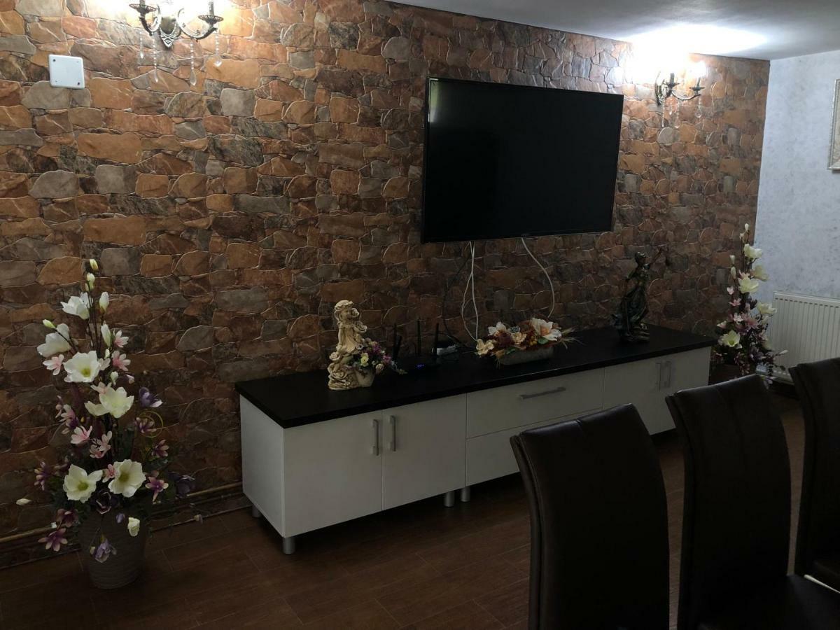 Готель Casa Antonia Chiscau Екстер'єр фото